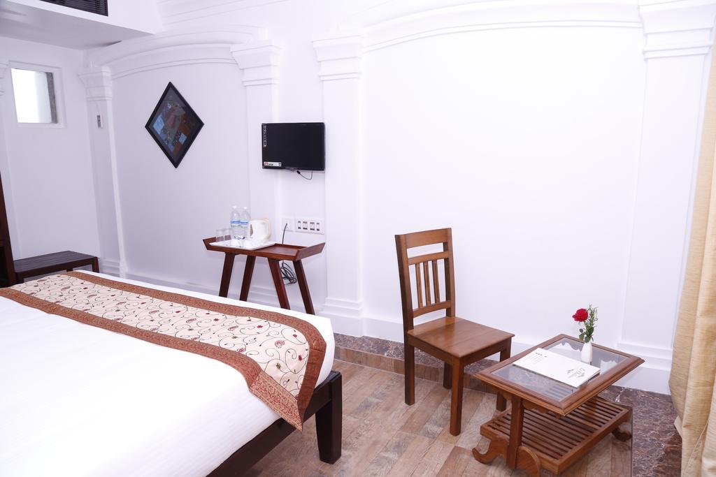 Le Chateau Pondicherry Exterior foto